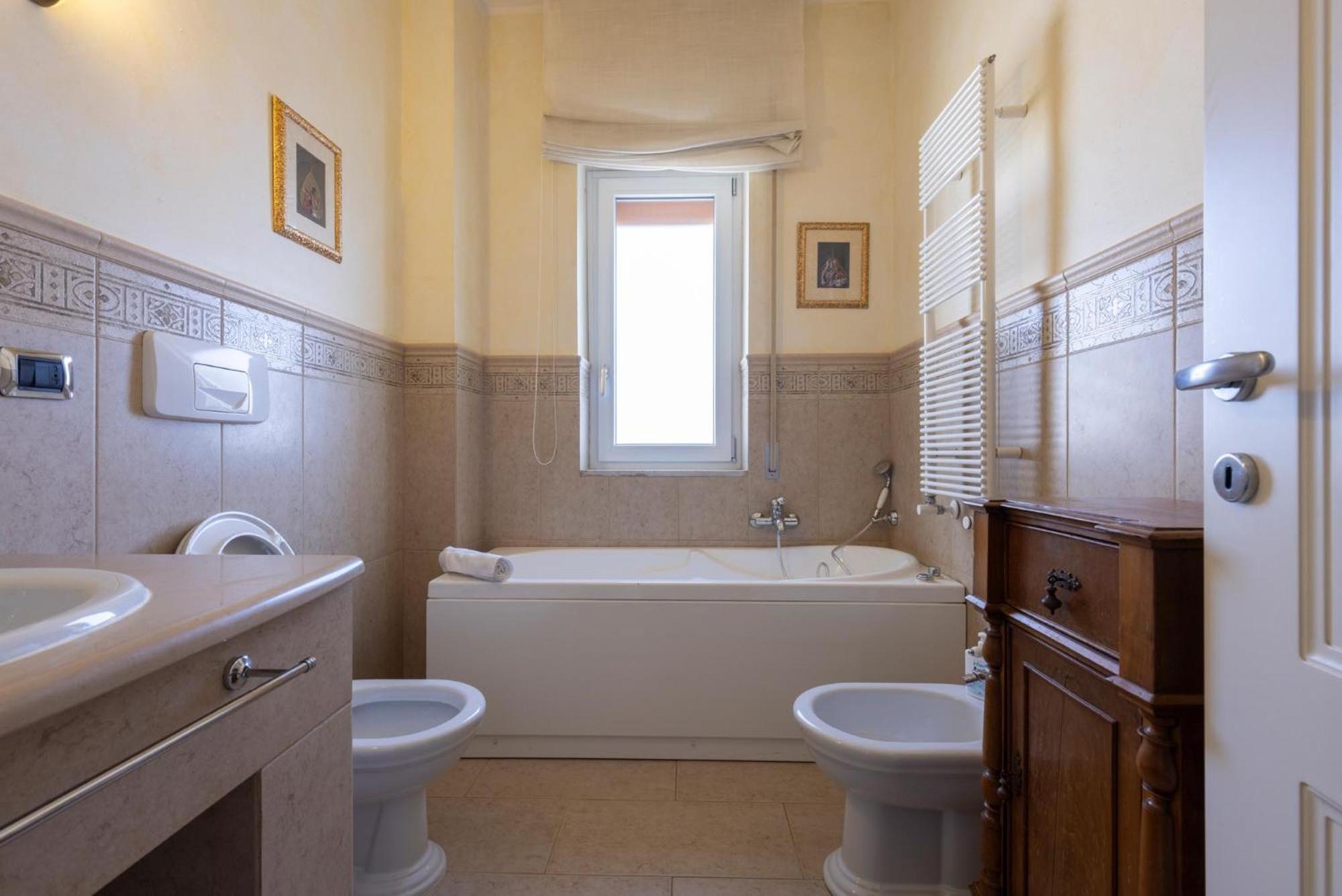 Residenza Minozzi Con 2 Camere E 2 Bagni E Vista Sassi マテーラ エクステリア 写真